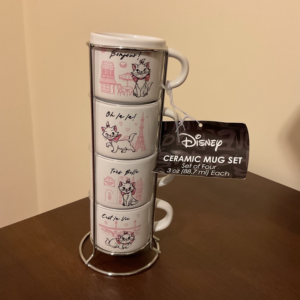 NWT Disney Silver Buffalo Ceramic Mug Set - 4pc. / 3oz. Each with stand.